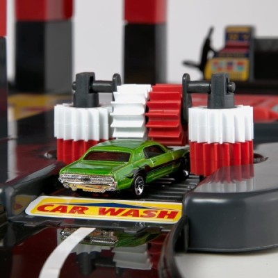 PARKING FUTURE 4 PLANTAS + PISTAS + 2 COCHES