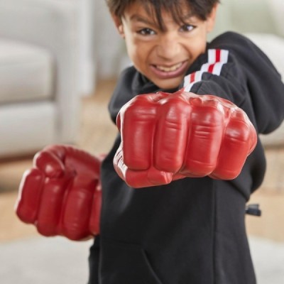 Súper Puños Gamma de Hulk Rojo, Captain America: