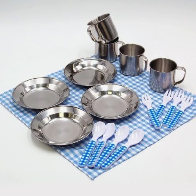 SET PICNIC VICHY EN CESTA DE MIMBRE