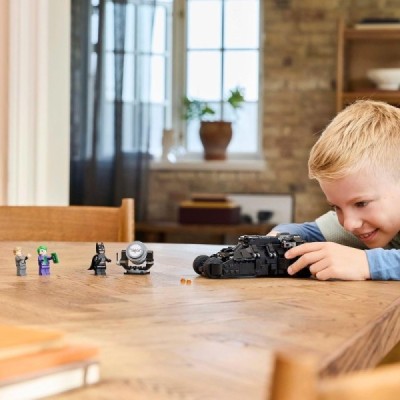 Lego 76303, DC Tumbler de Batman™ vs. Two-Face™ y