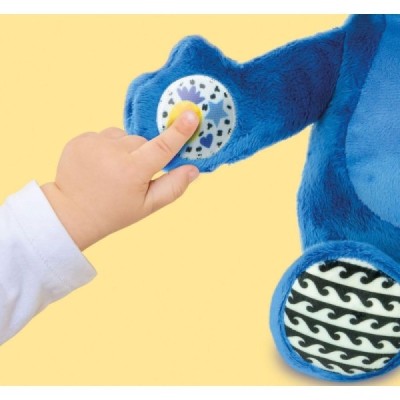 Peluche Musical Stitch Clementoni