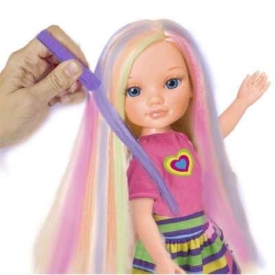 Nancy, Un Día Haciendo Mechas